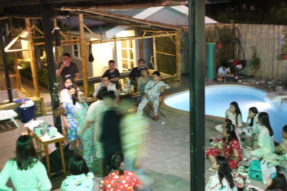 1715 House - White Rhino Hotel Rawai Екстериор снимка
