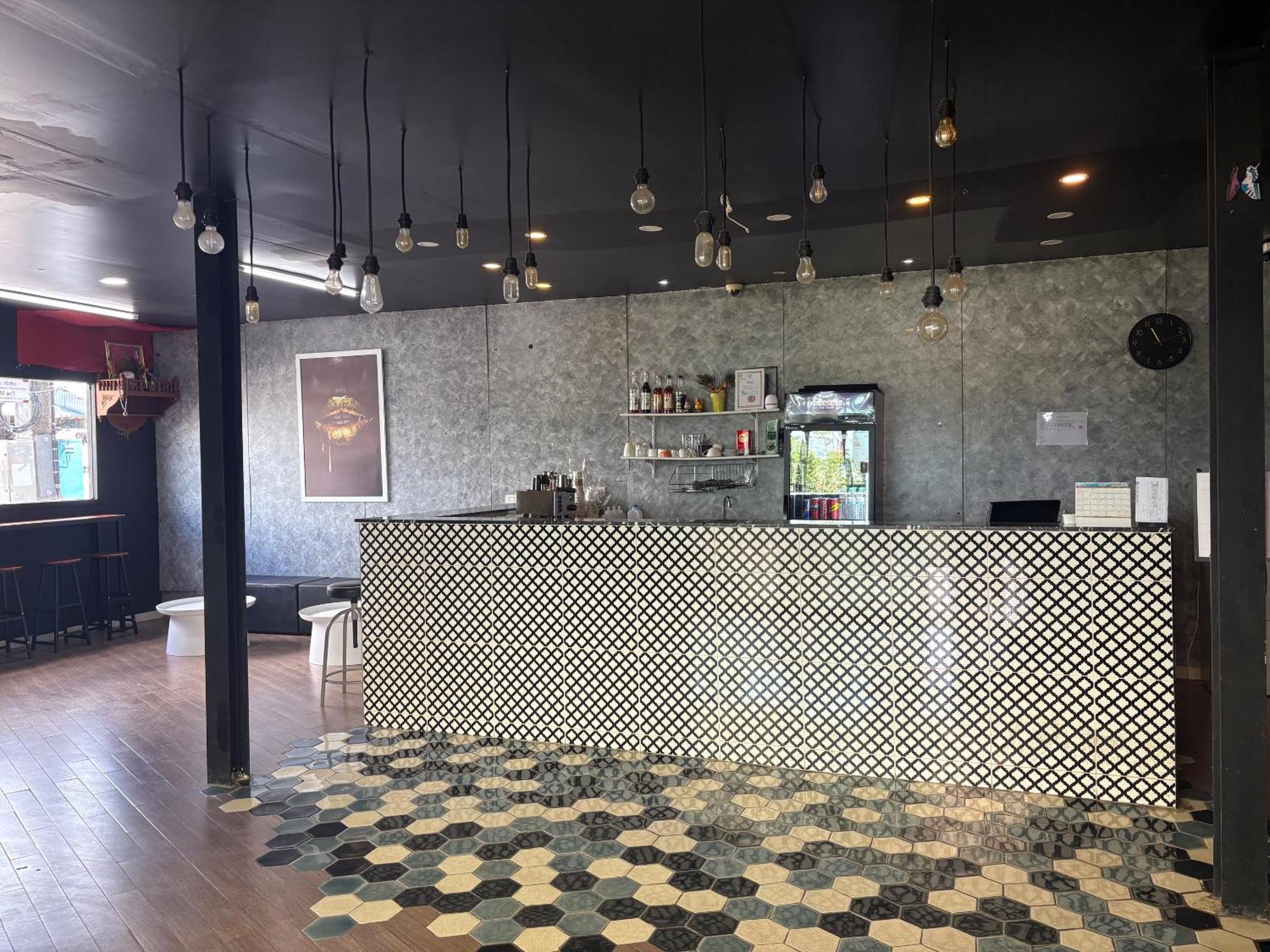1715 House - White Rhino Hotel Rawai Екстериор снимка