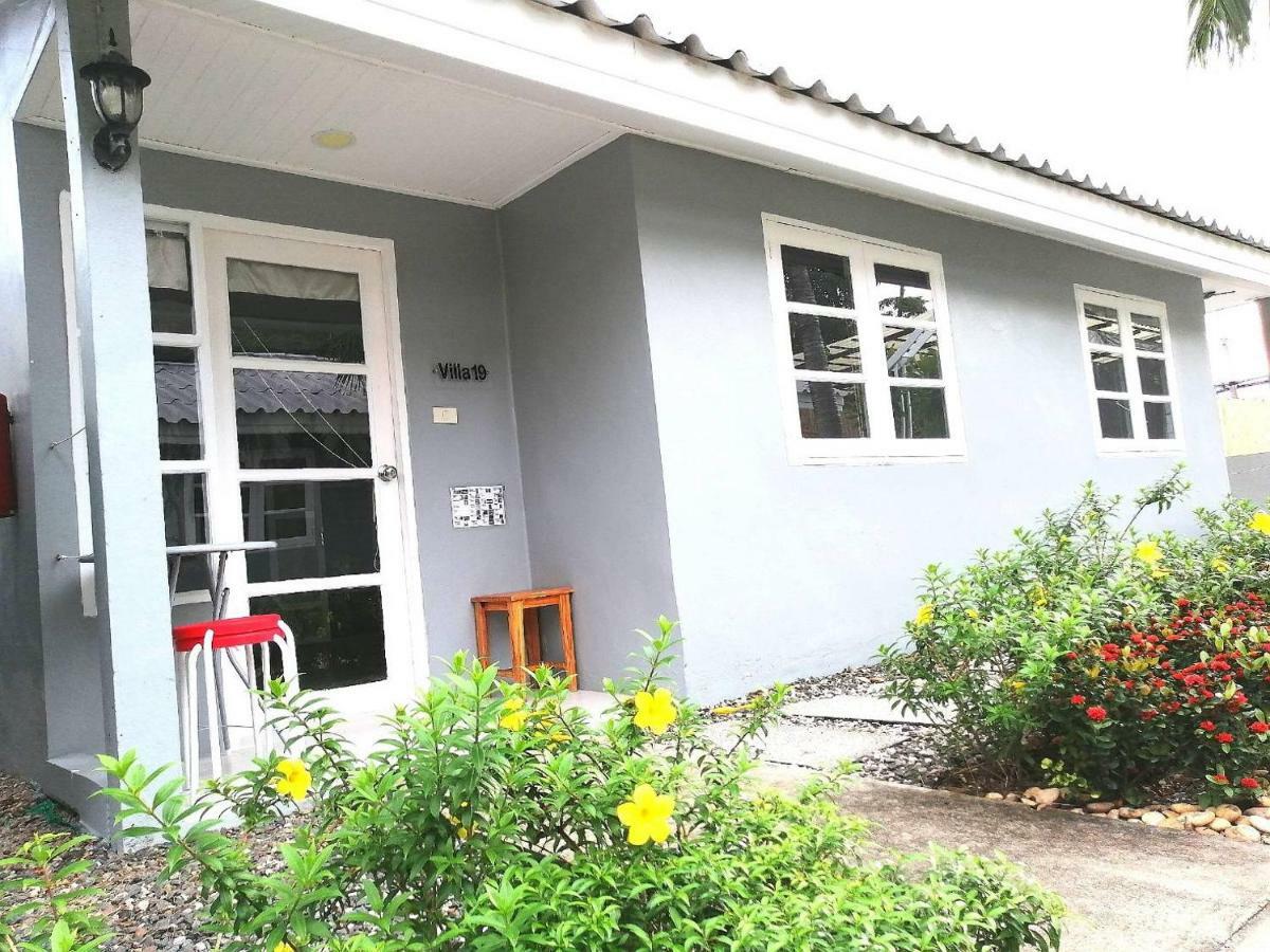 1715 House - White Rhino Hotel Rawai Екстериор снимка